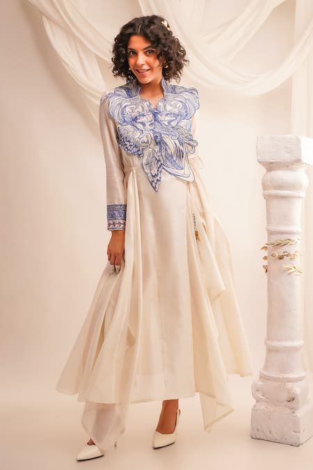 Jajaabor Embroidered Angrakha & Pant Set 