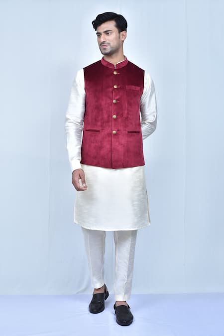 Arihant Rai Sinha Velvet Solid Bundi 