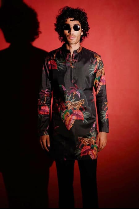 Sanjana Reddy Designs Black Tropical Print Kurta Online at Aza Fashions Sanjana Reddy Designs_Black Tropical Print Kurta _Online_at_Aza_Fashions