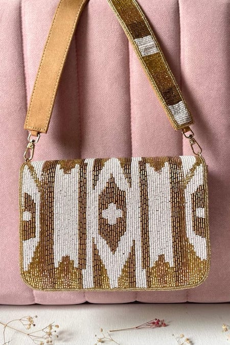 Kreivo By Vamanshi Damania Geometric Cutdana Embellished Bucket Bag 