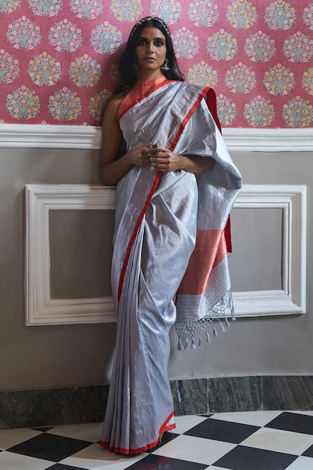 Buy online Pure Linen Silk Sarees with Silver Zari motifs and Rich Pallu -  Grey-AF401