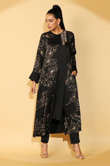 Buy Madder Much Black 65% Cupro 35% Modal Floral, Zari Round Robyn Printed Tunic And Pant Set at Aza Fashions Buy_Madder Much_Black 65% Cupro 35% Modal Floral, Zari Round Robyn Printed Tunic And Pant Set_at_Aza_Fashions