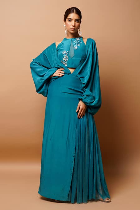 Pale Blue Heavy Maxi - Scalloped Dupatta For Nikah Outfit