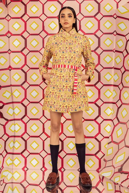 Betrue Yellow Handloom Cotton, Silk Embroidery Collared Tabriz Print Quilted Jacket 