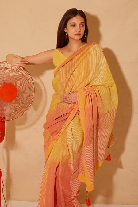 Orange maheshwari handloom silk cotton saree with Pink pallu