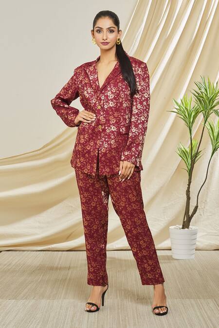 Buy Peenacolada Maroon Wool, Silk Metallic Thread, Floral Pattern Blazer And Trouser Set Online at Aza Fashions Buy_Peenacolada_Maroon Wool, Silk Metallic Thread, Floral Pattern Blazer And Trouser Set _Online_at_Aza_Fashions