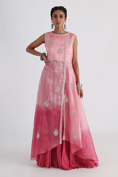 Smriti by Anju Agarwal Pink Embroidered Zari Florals Round Fiza Kurta And Sharara Set 