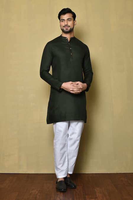 Aryavir Malhotra Short Straight Kurta 