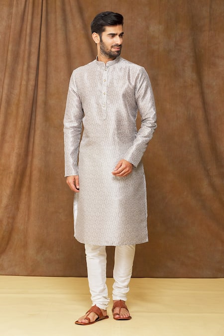 Samyukta Singhania Geometric Pattern Kurta 