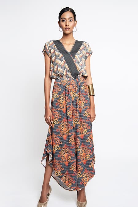 Anmol Kakad Mosaic & Floral Pattern V Neck Jumpsuit 