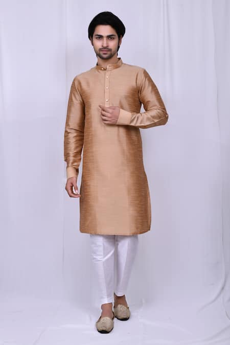 Arihant Rai Sinha Solid Mandarin Collar Kurta & Pant Set 