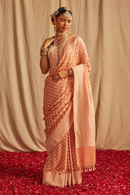 Paaprika Handwoven Zari Banarasi Kadhua Saree 