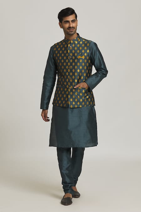 Samyukta Singhania Floret Woven Bundi & Full Sleeve Kurta Set 