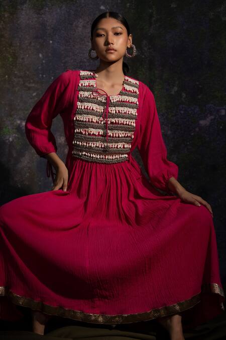 5elements Pink 100% Cotton Embellishment Shell Scoop Neck Anarkali And Pant Set 