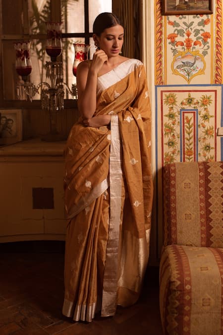 Priyanka Raajiv Sharmishtha Banarasi Silk Saree 