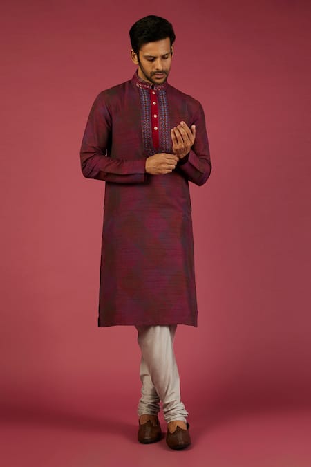 Krishna Mehta Checkered Pattern Kurta Set 