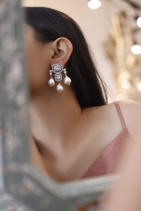 Do Taara Square-Cut Embellished Dangler Earrings