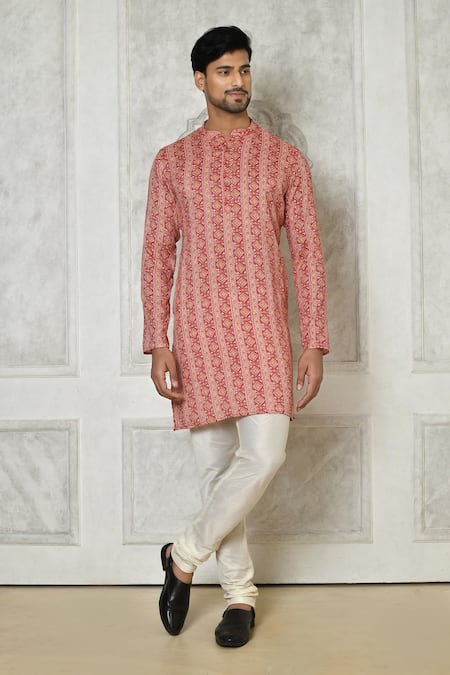 Samyukta Singhania Geometric Stripe Print Short Kurta 