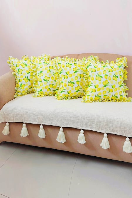 Throwpillow White Blend Of Cotton And Polyester Lemon Ruffle Cushion Cover - Single Pc