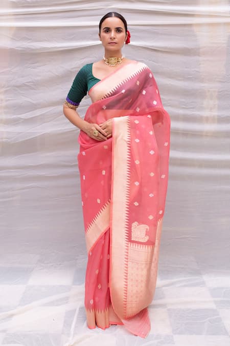 Priyanka Raajiv Pink Organza Silk Paisley Pattern Aisaa Brocade Saree 
