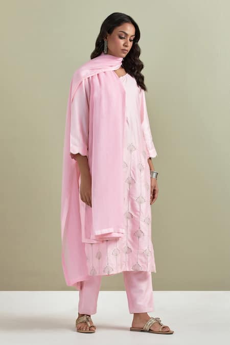 Priya Chaudhary Pink Chanderi Silk, Kota Doria Pearls, Tassels Split Embroidered Kurta Pant Set 