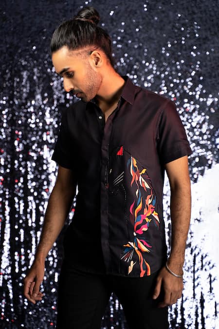 Shop Sanjana Reddy Designs Black Cotton Embroidery Panther Placement Printed Shirt at Aza Fashions Shop_Sanjana Reddy Designs_Black Cotton Embroidery Panther Placement Printed Shirt _at_Aza_Fashions