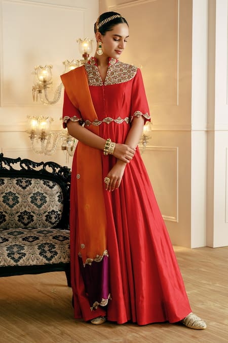 Nehha Nhata Chanderi Anarkali With Contrast Color Block Dupatta 