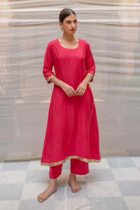 Priyanka Raajiv Ushna Straight Kurta & Pant 