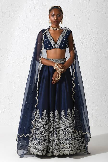 Shop Off White Floral Printed Lehenga With Sleeveless Blouse Online in USA  – Pure Elegance