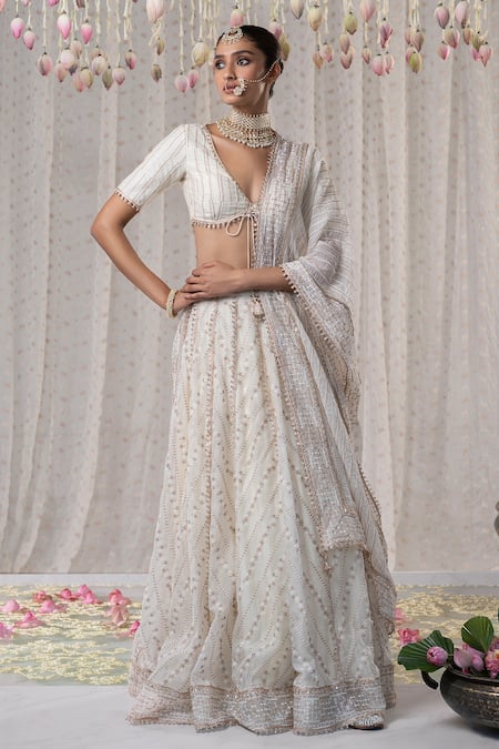 Mulmul Off White 100% Pure Mulmul Gulmohar Chevron Pattern Lehenga Set 