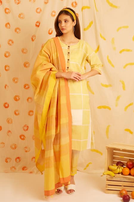 Banana Labs Yellow Cotton Tassels Round Neck Box Hand Block Print Kurta Pant Set 