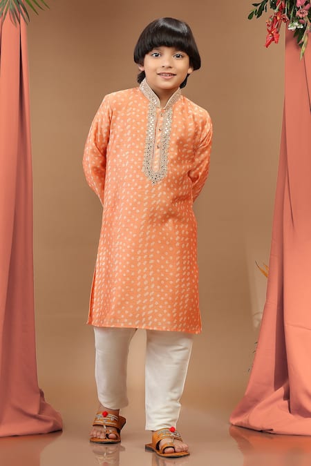 Kora By Nilesh Mitesh Bandhej Print Kurta Set 