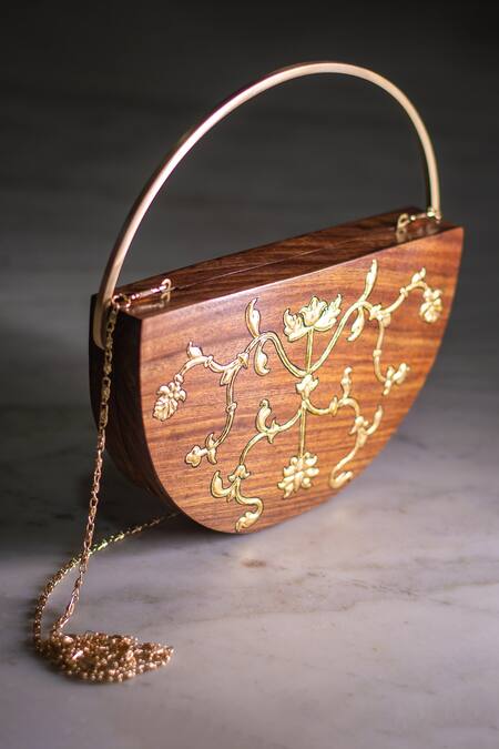 Regular Wooden Clutch Purse at Rs 450/piece in Surat | ID: 25861489333