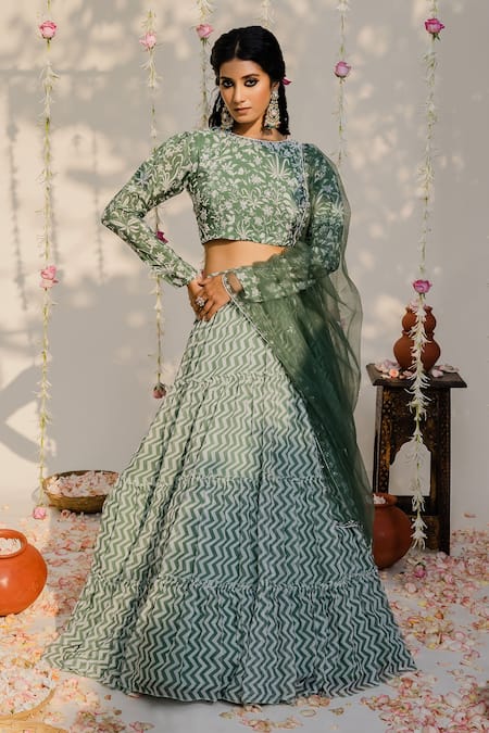 Georgette Party Wear Designer A Line Lehenga Choli In Off White and Pink  Colour | Choli designs, Designer lehenga choli, Floral lehenga