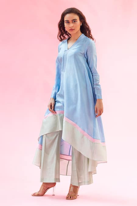 The Aarya Handwoven Chanderi Kurta & Bell Bottom Pant Set 