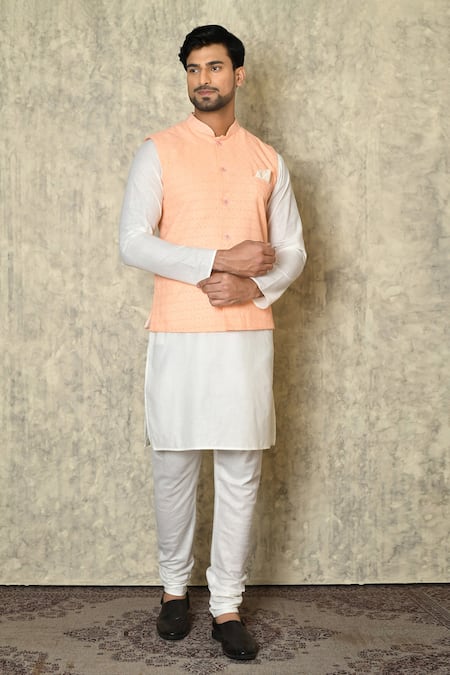 Aryavir Malhotra Botanical Chikankari Work Bundi & Kurta Set 