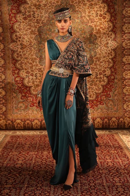 Aditi Gupta Embroidered Pallu Pre-Draped Saree With Blouse 