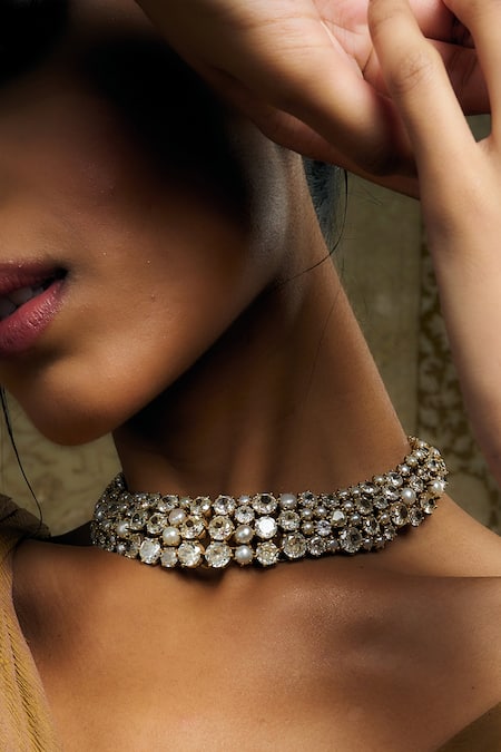 Tarun Tahiliani Pearl & Crystal Studded Choker 