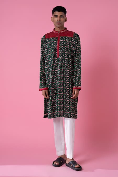 Siddhartha Bansal Green Cotton Dobby Stripe Embroidery Flower Kurta Set  