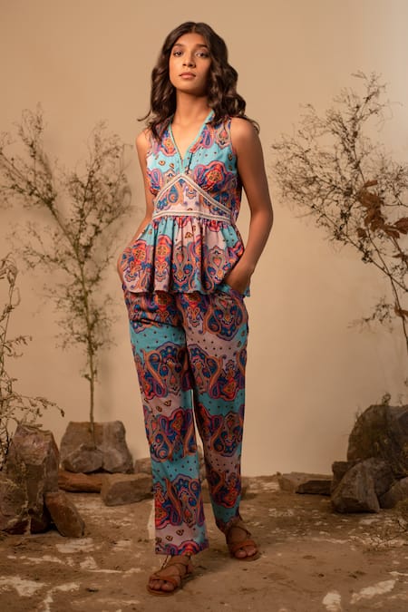 Label Reyya Paisley Print Top & Pant Set 