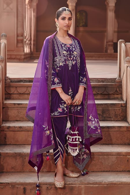Ajiesh Oberoi Purple Velvet Embroidered Dori Round Short Kurta Set 