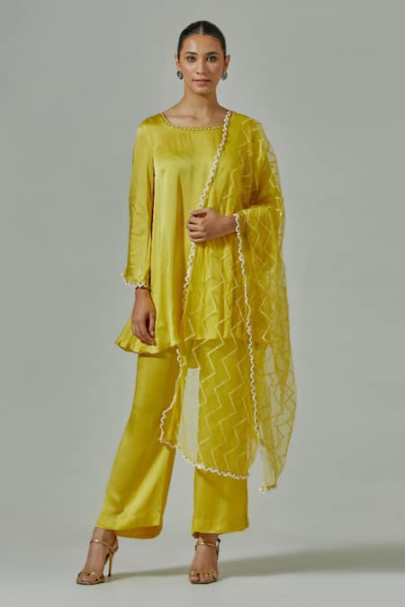 HOUSE OF TA-YA Neck Embroidered Kurta Straight Pant Set 