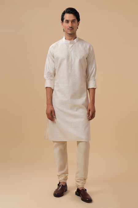 Raghavendra Rathore Blue Geometric Embroidered Kurta With Pant 