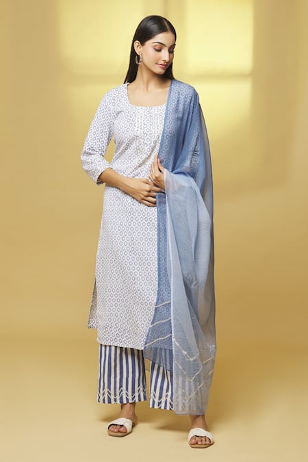 Kalakaari By Sagarika Floral Print Straight Kurta Set 