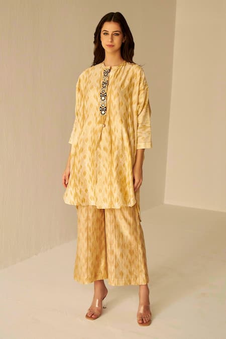 Betrue Placket Embroidered Top & Pant Set 