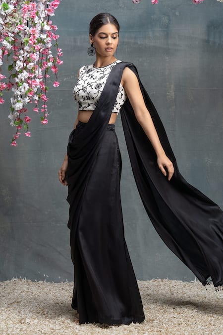 Sanjev Marwaaha Pre-Draped Saree With Floral Embroidered Blouse 