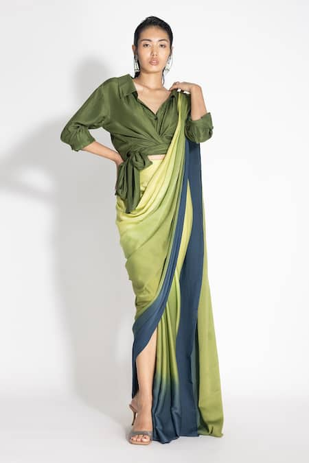 Saree Draping Stylist - Saree with T-shirt !! You won't believe when we say  that you can show your androgynous side in a saree. Yes, dearie, instead of  the traditional blouse, style