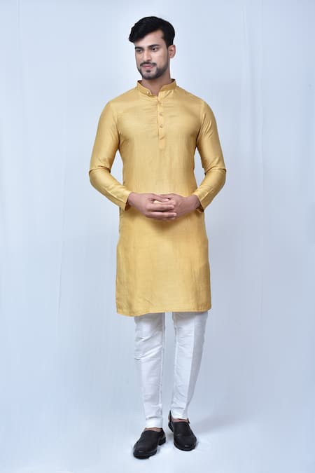 Arihant Rai Sinha Plain Kurta & Pant Set 