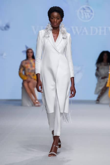 Vidhi Wadhwani_White Crepe Fringe, Cut Work Hawa Applique Blazer _Online_at_Aza_Fashions