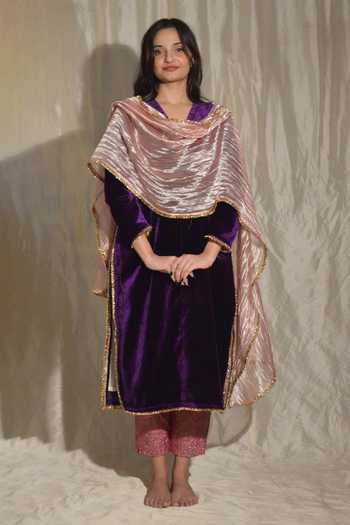 Buy Studio Malang Purple Velvet Plain V Neck Kurta Set at Aza Fashions Buy_Studio Malang_Purple Velvet Plain V Neck Kurta Set_at_Aza_Fashions